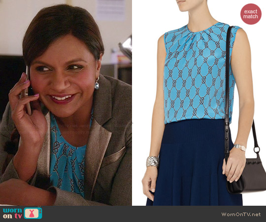 Issa Printed Silk Crepe de Chine Top worn by Mindy Kaling on The Mindy Project