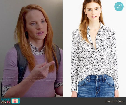 J. Crew Classic Silk Blouse in Key Print worn by Daphne Vasquez (Katie Leclerc) on Switched at Birth