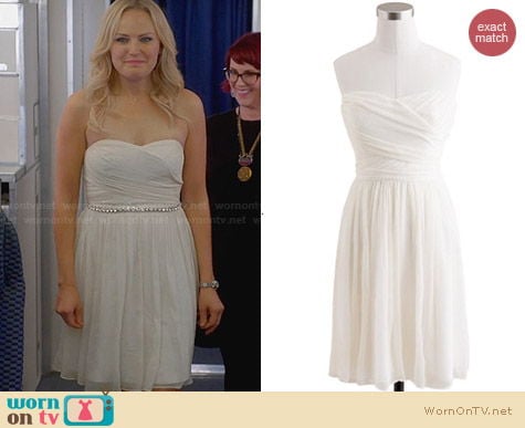 J. Crew Arabelle Dress in Ivory worn by Malin Akerman on Trophy Wife