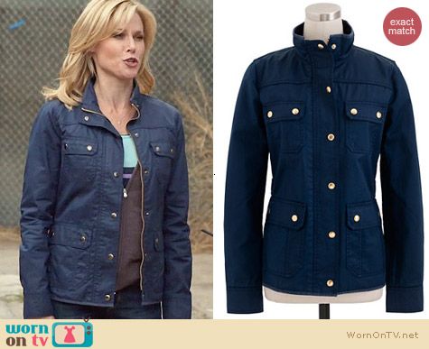 J. Crew Downtown Field Jacket in navy worn by Julie Bowen on Modern Family