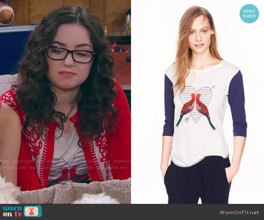 J. Crew Linen Baseball Tee in Lovebirds worn by Delia Delfano (Sarah Gilman) on I Didnt Do It