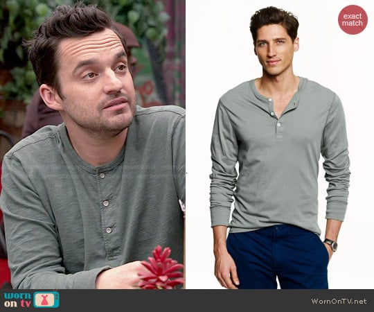 J. Crew Slim Broken-In Henley in Faded Bluegrass worn by Nick Miller (Jake Johnson) on New Girl