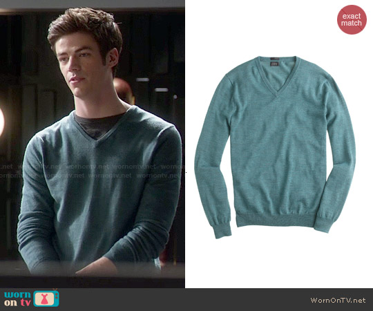 J. Crew Slim Merino Wool V-neck Sweater in Hthr Spruce worn by Barry Allen (Grant Gustin) on The Flash