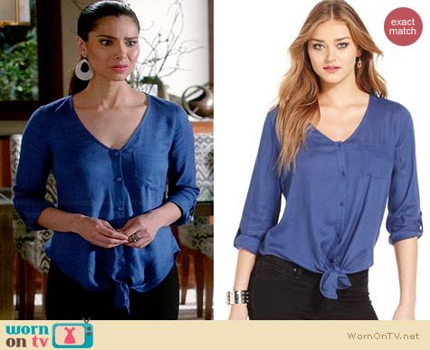 Jessica Simpson Tie Front Shirt worn by Roselyn Sanchez on Devious Maids