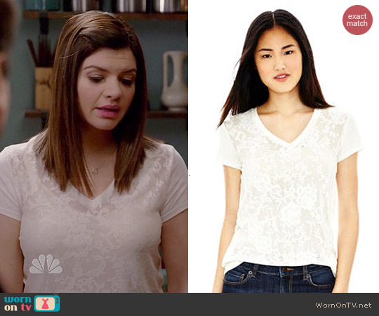 Joe Fresh Lace Tee worn by Casey Wilson on Marry Me