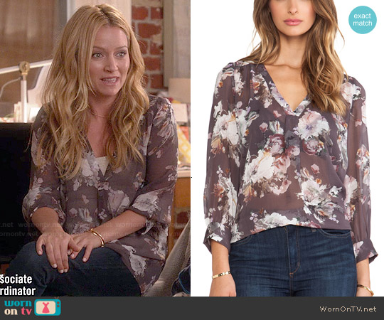 Joie Aceline Blouse in Charcoal worn by Caryn Goldfarb (Becki Newton) on Weird Loners