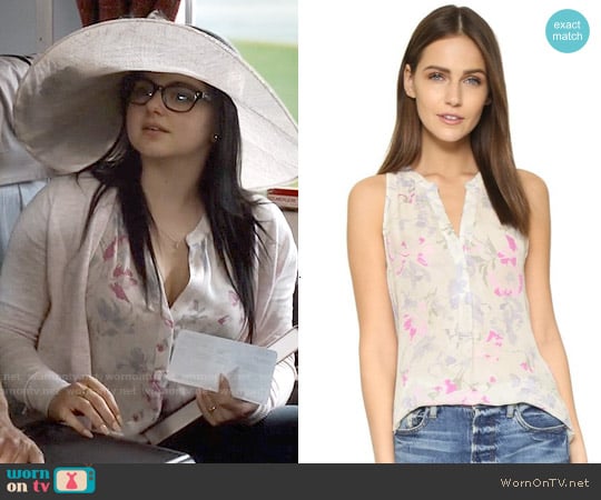 Joie Aruna Tulip Top worn by Alex Dunphy (Ariel Winter) on Modern Family