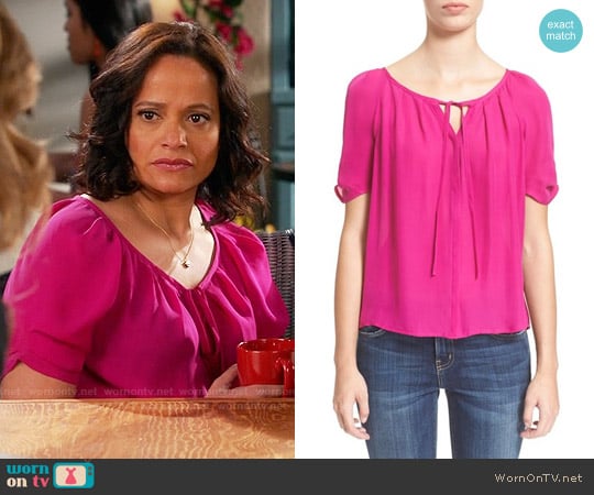 Joie Berkeley Top in Freesia worn by Zoila Diaz (Judy Reyes) on Devious Maids