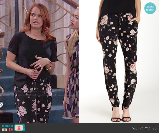 Joie Cinda Silk Pants worn by Jessie Prescott (Debby Ryan) on Jessie