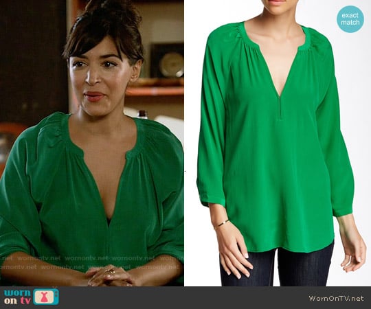 Joie Indarra Blouse in Jungle Green worn by Cece Parekh (Hannah Simone) on New Girl