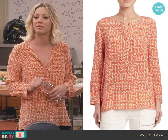 Joie Seahorse Print Silk Tunic Top worn by Penny Hofstadter (Kaley Cuoco) on The Big Bang Theory