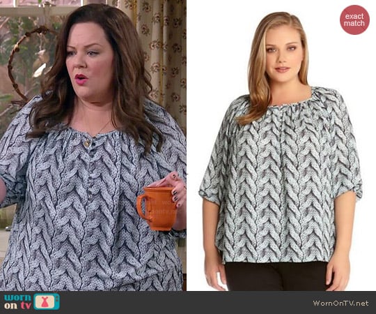 Karen Kane Cable Print Peasant Top worn by Molly Flynn (Melissa McCarthy) on Mike & Molly