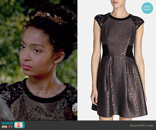 Karen Millen Metallic Jacquard Dress worn by Zoey Johnson (Yara Shahidi) on Black-ish