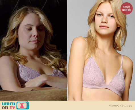 Kimchi Blue Lace Triangle Bra worn by Leah Pipes on The Originals