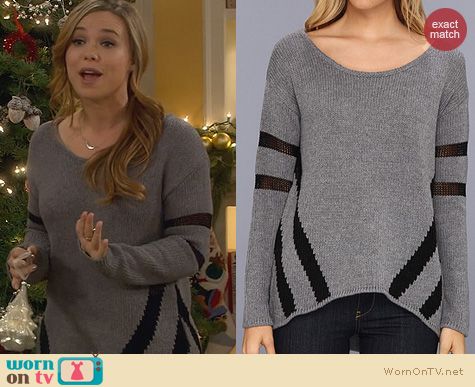 Last Man Standing Fashion: Townsen Mystic River Sweater worn by Amanda Fuller