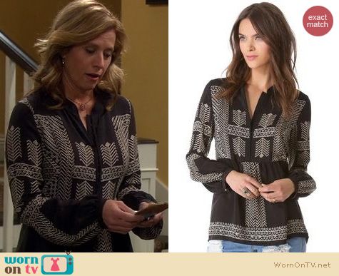 Last Man Standing Fashion: Twelfth Street by Cynthia Vincent Egyptian blouse worn by Nancy Travis