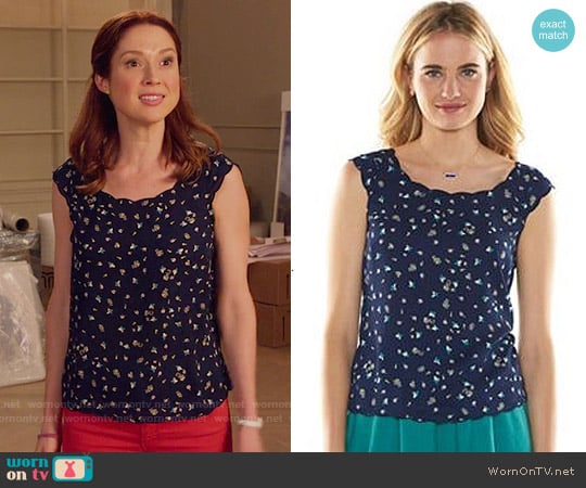 LC Lauren Conrad Scalloped Edge Top worn by Kimmy Schmidt (Ellie Kemper) on Unbreakable Kimmy Schmidt