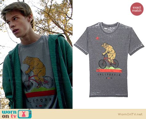 Levi's Bike Ride Burnout Tee worn by Colin Ford on Under the Dome