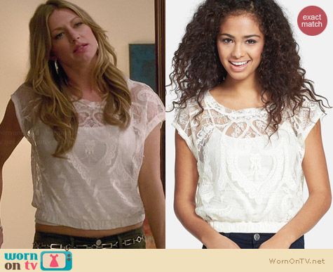 Love on a Hanger Lace Crop Top worn by Jess Macallan on Mistresses