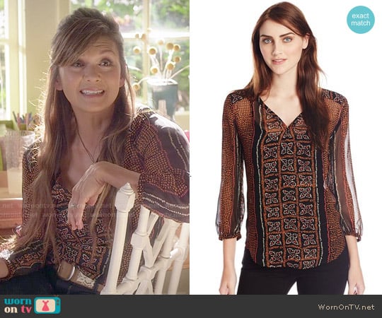 Lucky Brand Kaylee Peasant Top worn by Nia Peeples on PLL