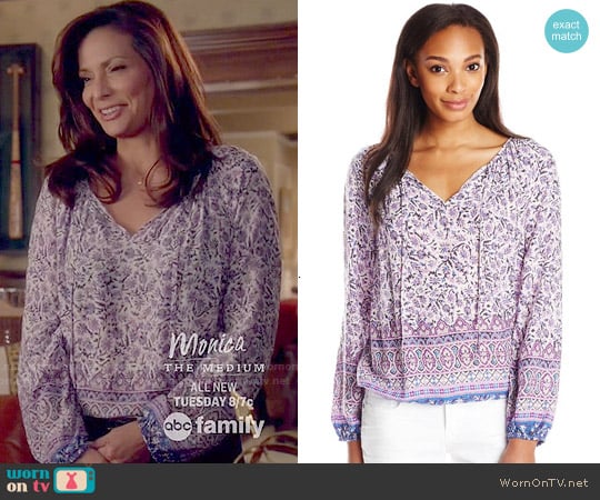 Lucky Brand Border Print Peasant Top worn by Regina Vasquez (Constance Marie) on Switched at Birth