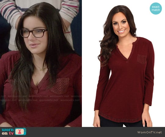 Lucky Brand Crochet Mix Top in Fall Red worn by Alex Dunphy (Ariel Winter) on Modern Family