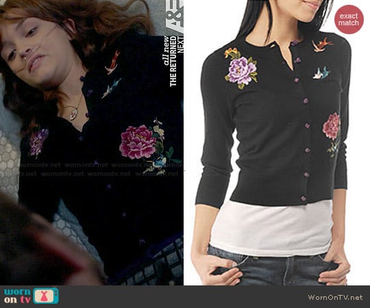 Lucky Brand Floral Bird Embroidered Cardigan worn by Emma Decody (Olivia Cooke) on Bates Motel