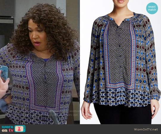 Lucky Brand Gypsy Ikat Blouse worn by Yolanda (Kym Whitley) on Young and Hungry