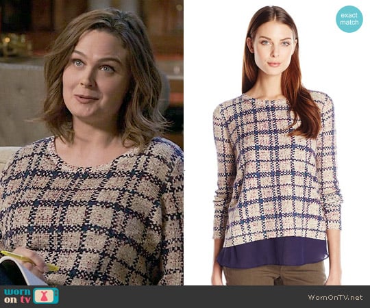 Lucky Brand Plaid Printed Pullover worn by Temperance 'Bones' Brennan (Emily Deschanel) on Bones