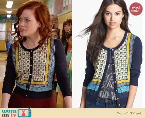 Lucky Brand Simoni Scarf Cardigan worn by Jane Levy on Suburgatory