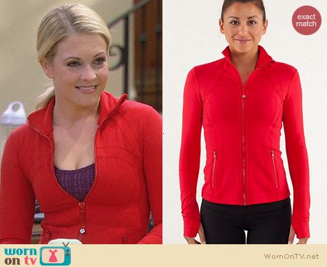 Lulu Lemon Define Jacket in Red worn by Melissa Joan Hart on Melissa & Joey