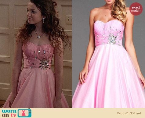 Mac Duggal 64274L Dress in Bubblegum pink worn by Dorrit Bradshaw