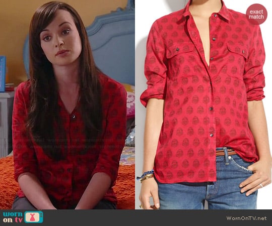 Madewell Ex-Boyfriend Shirt in Redleaf Paisley worn by Ashley Rickards on Awkward