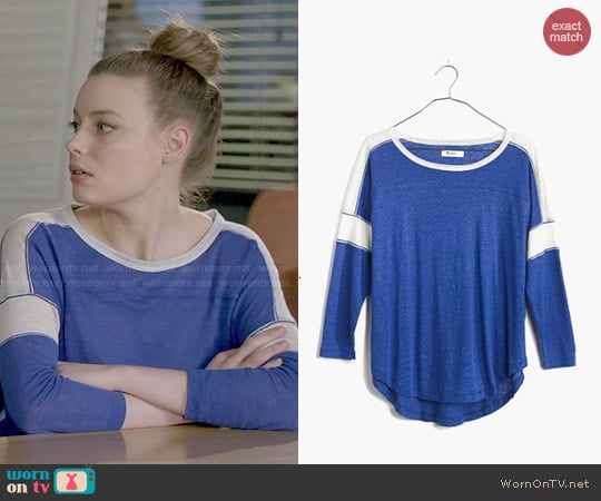 Madewell Frontrunner Tee in Blue worn by Britta Perry (Gillian Jacobs) on Community