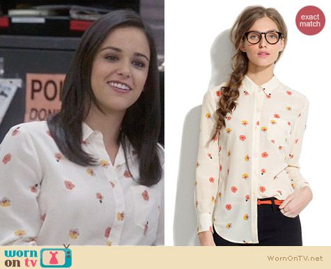 Madewell Silk boyshirt in Pansy worn by Amy Santiago on Brooklyn 99