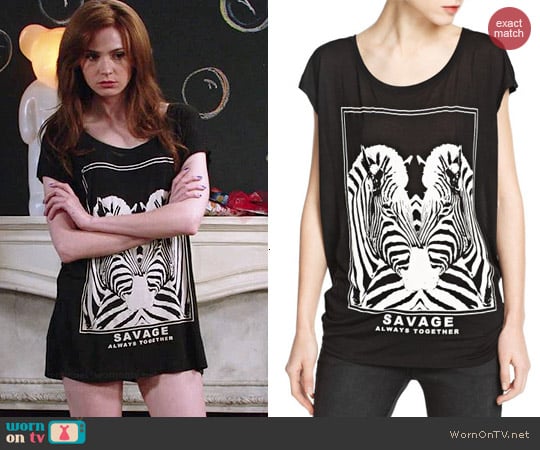 Mango Jungle T-shirt worn by Karen Gillan on Selfie