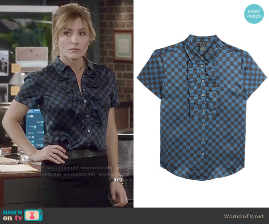 Marc by Marc Jacobs Checkerboard Satin Blouse worn by Maura Isles (Sasha Alexander) on Rizzoli and Isles