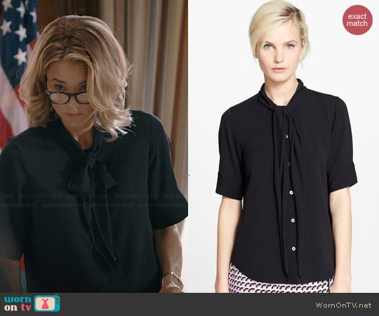 Marc Jacobs Elbow Sleeve Button Front Silk Blouse worn by Tea Leoni on Madam Secretary