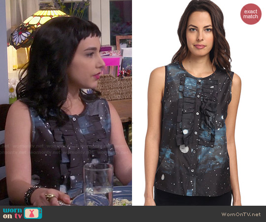 Marc by Marc Jacobs Stargazer Top worn by Mandy Baxter ( Molly Ephraim) on Last Man Standing