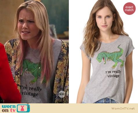 Melissa & Joey Fashion: Patterson J Kincaid I'm really Vintage dinosaur tee worn by Taylor Sprietler