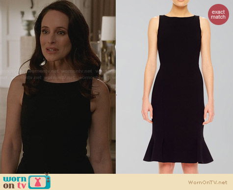 Michael Kors Black Flare Hem Crepe Dress worn by Madeleine Stowe on Revenge