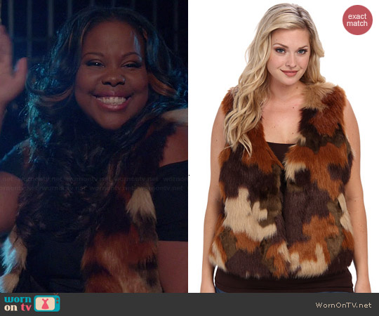 MICHAEL Michael Kors Caramel Fur Vest worn by Amber Riley on Glee