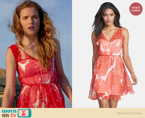 Milly Anna Dress in Poppy worn by Willa Fitzgerald on Royal Pains