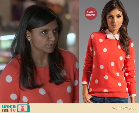 Mindy Project Fashion: Equipment Sloane dot sweater worn by Mindy Kaling