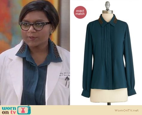 Mindy Project Fashion: Modcloth Prove Your Metal top worn by Mindy Kaling