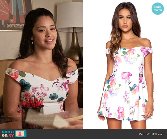 MinkPink Neon Nature Fit and Flare Dress worn by Jane Villanueva (Gina Rodriguez) on Jane the Virgin