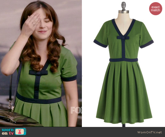 Dear Creatures Night Brunch Dress in Fern worn by Zooey Deschanel on New Girl