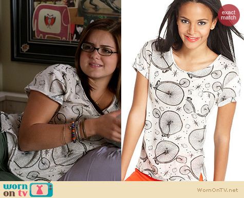 Modern Family Fashion: Macys Maison Jules Bicycle print tee worn by Ariel Winter