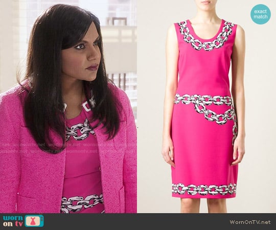 Moschino Chain Print Dress worn by Mindy Lahiri (Mindy Kaling) on The Mindy Project