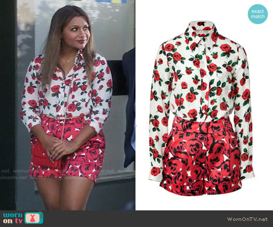 Moschino Floral Print Playsuit worn by Mindy Lahiri (Mindy Kaling) on The Mindy Project